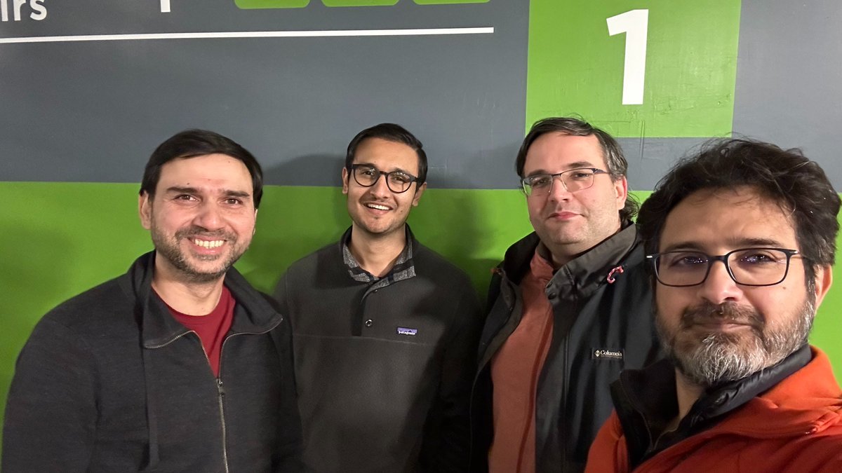 Fawad Khaliq (@fawadkhaliq) on Twitter photo 📢We're excited to share our new startup, Chkk <a href="/chkk_io/">Chkk</a> (pronounced "Check", /CHek/). <a href="/anemat/">Awais Nemat</a>, <a href="/alikhayam1/">Ali Khayam</a>, <a href="/02strich/">Stefan Richter</a> and I have been building Chkk since leaving AWS. 1/5
#kubernetes #devops #sre #platformengineering 📢We're excited to share our new startup, Chkk <a href="/chkk_io/">Chkk</a> (pronounced "Check", /CHek/). <a href="/anemat/">Awais Nemat</a>, <a href="/alikhayam1/">Ali Khayam</a>, <a href="/02strich/">Stefan Richter</a> and I have been building Chkk since leaving AWS. 1/5
#kubernetes #devops #sre #platformengineering