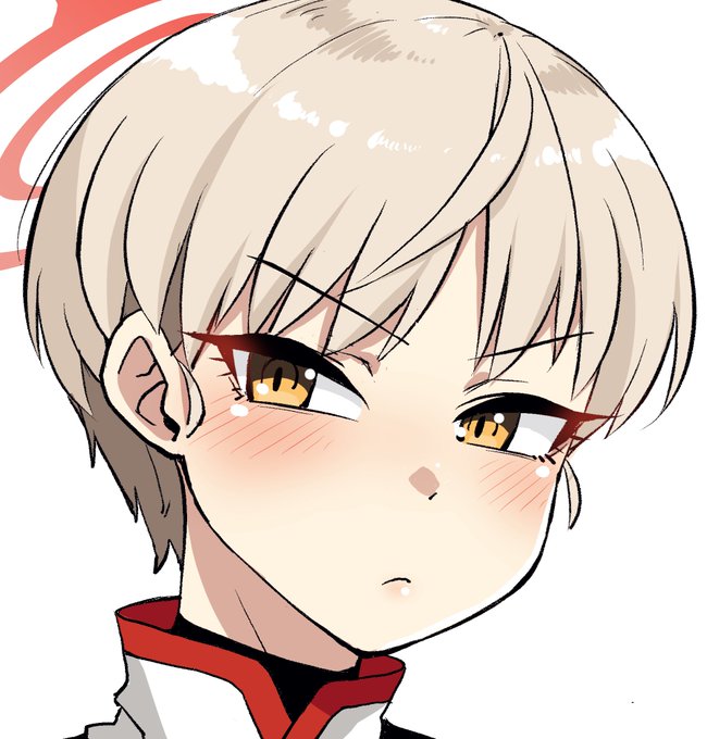 目の距離を少し離してみた
ちょっと自然になった? 