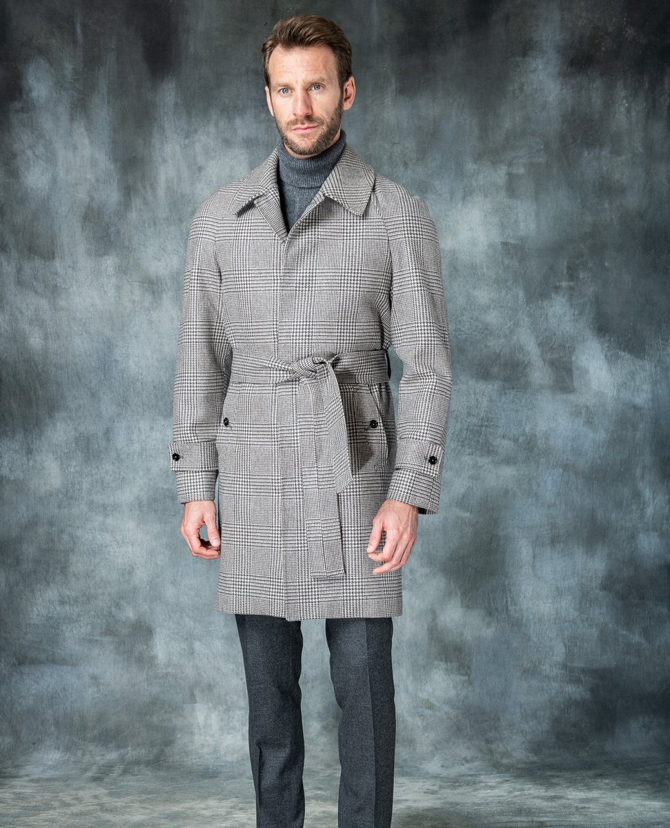 ParmaPini's tweet photo. Elevate your outerwear game with the Prince of Wales Raglan Coat, made in Italy with a classic Prince of Wales print, perfect for any winter day.

https://t.co/igPslg4K99

#piniparma #raglancoat #princeofwales #wintersales #wintercollection https://t.co/hPvLdQ4DnK