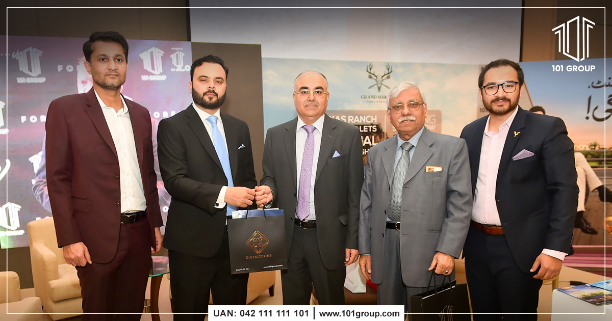 101groupPak's tweet photo. The Pakistan International Property Exhibition (PIPEX) 2023 is happening right now in Doha, Qatar. Visit us today and tomorrow to make a secure investment in 101 Group projects.
#101Group #GatewayToExcellence #PakistanInternationalPropertyExhibition #PIPEX #Qatar #Doha https://t.co/AS383LBlcm