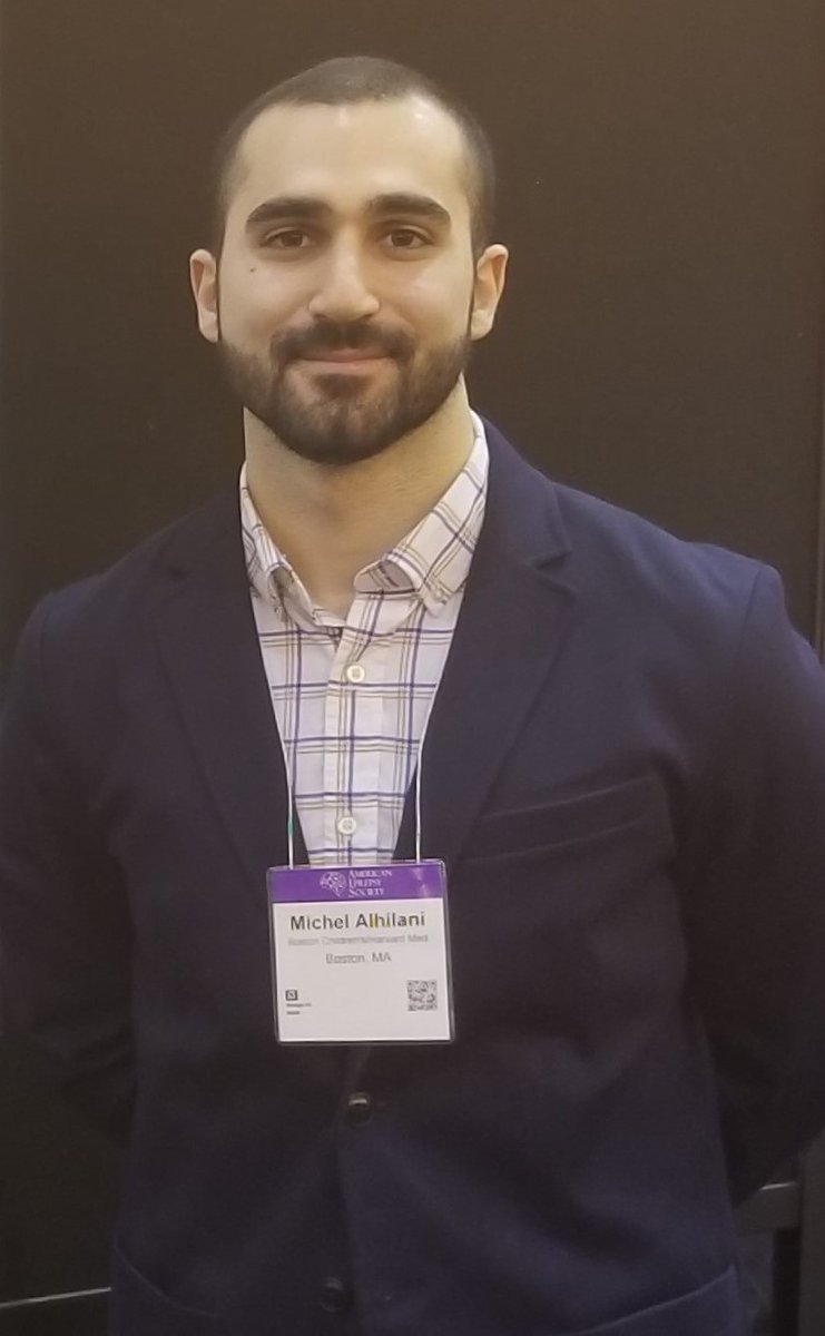 Our first #EurRadiol Review Fellow we would like to celebrate is Dr. Michel Alhilani (@MAlhilani) from @StGeorgesTrust 🇬🇧 🇱🇧 🎖️Congratulations and well done!