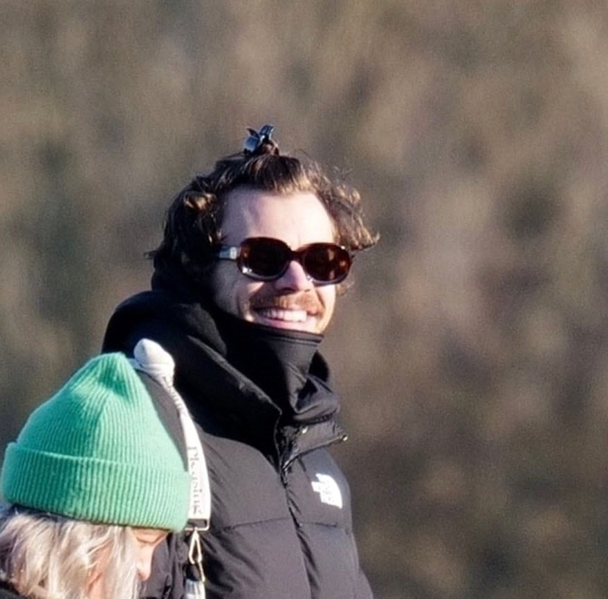 smileyrrybot's tweet photo. favourite smile 🤏 https://t.co/nzhoR6ZQwu