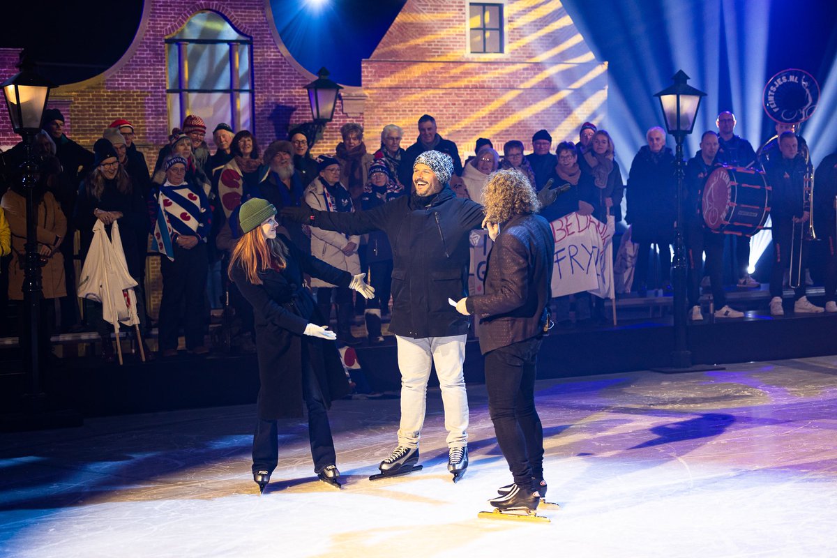 Sven Kramer Academy (@svenacademy) on Twitter photo Acteurs van <a href="/DeTochtMusical/">Musical De Tocht</a> leren schaatsen bij de Sven Kramer Academy! โธ๐ค Sinds de afgelopen maanden leren ze bij ons de basisvaardigheid schaatsen om straks โDe Tochtโ te kunnen uitrijden.๐ช๐ผ #itgietoan #schaatsplezier #ska Acteurs van <a href="/DeTochtMusical/">Musical De Tocht</a> leren schaatsen bij de Sven Kramer Academy! โธ๐ค Sinds de afgelopen maanden leren ze bij ons de basisvaardigheid schaatsen om straks โDe Tochtโ te kunnen uitrijden.๐ช๐ผ #itgietoan #schaatsplezier #ska