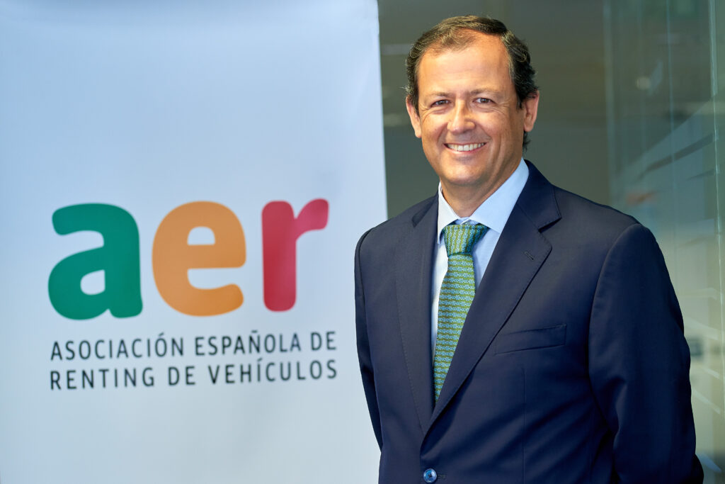La_Tribuna's tweet photo. 🔴 Última hora | El renting, con una cartera sin entregar de 60.000 coches, prevé un alza del 6% en flota en 2023

Toda la información 👇
https://t.co/7xrTA3FFba https://t.co/CH3WuNsVQv