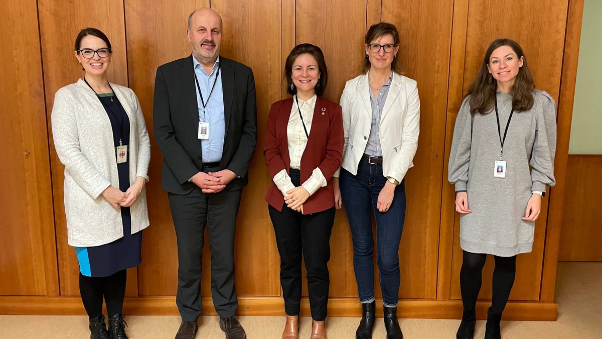 bankimoon_org's tweet photo. COO @KatrinHarvey &amp; PgM @AngelaReithuber met with Norbert @gorissenn Dep. Special Envoy for International #ClimateAction &amp; team in #Berlin to discuss accelerating climate adaptation on a global scale, potential stakeholders &amp; what needs to get done ahead of @COP28_UAE &amp; beyond🧩 https://t.co/8Pu30Y88dA