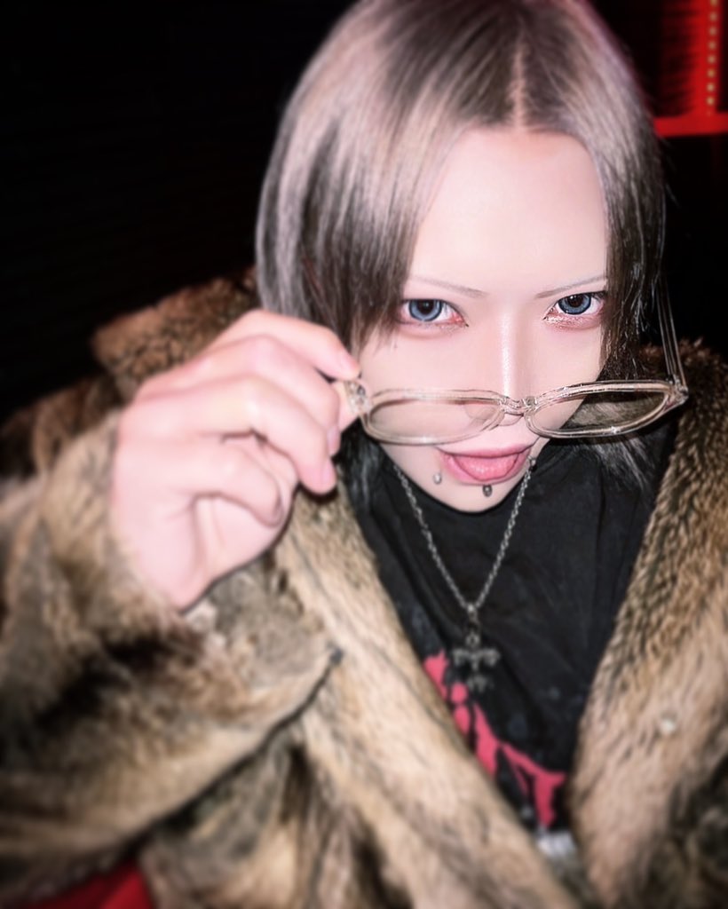 _4ien's tweet photo. 個性派って言って！

#雰囲気嫌いじゃないよって人いいね
#美男美女と繋がりたい
#美男美女さんと繋がりたい
#自撮り界隈さんと繋がりたい
#自撮り界隈 
#らぶりつで気になった人お迎え
#いいねした人全員フォローする
#自発ください
#病み垢さんと繋がりたい
#フォロバ100 https://t.co/xLfTWmXGXf