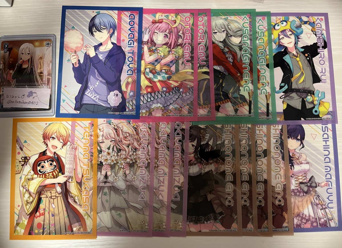 プロセカ　交換　アニメイトフェア特典

譲)画像1〜3

求)同異種宵崎奏(何でも検討致します。)

纏めての方優先。

＊ツイフィ必読。

優先順位↓
ウエハース3弾、4弾の奏(1当方:2お相手様希望)その為奏グッズ

缶バッジ系には3、4枚お譲り可能。
#プロセカ #プロセカ交換