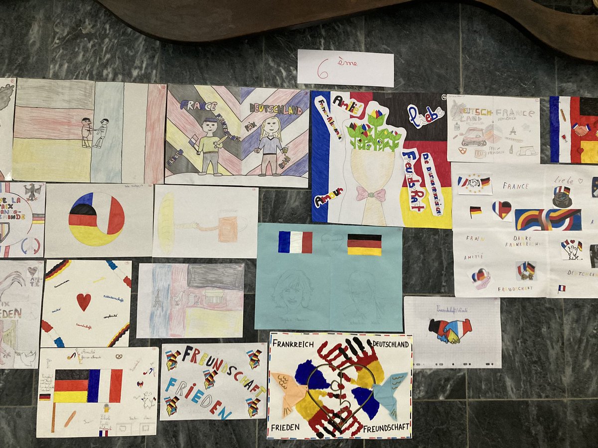 CollegeCitroen tweet media