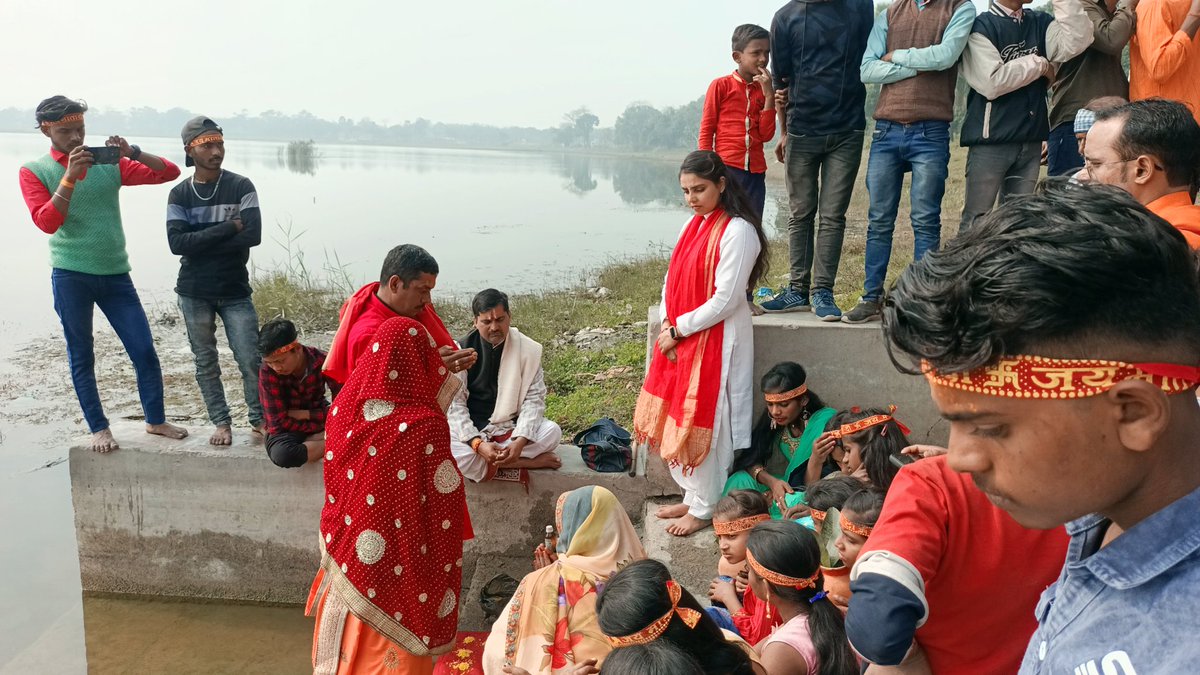 murti_ji's tweet photo. भटवलिया,सपहेरिया ,मोतिहारी (बिहार) में भव्य कलश यात्रा  की कुछ झलकियां ........🚩🚩🚩🚩

#pujydevidharmmurtiji #radheradhe🙏 #bhajan#sprichual
#Shriramtkatha2023 #motihari https://t.co/J9wPhAx2dW