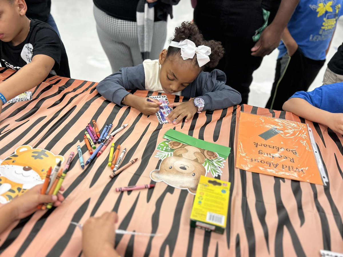 Great time for all at Wild about Reading  <a href="/GTEtoucans/">Golden Terrace Elementary</a>