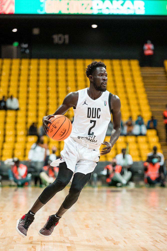 🚨 Cheikh Bamba Diallo signe avec la Jeanne d’Arc BBC 🇸🇳 !!!

<a href="/cbdiallo_10/">cheikh bamba diallo</a> 🤝 <a href="/Jeannedarcdkr_/">Jeanne D’Arc de Dakar 🏀💙🤍⚜️</a> 

Via: <a href="/Basket_Senegal/">🇸🇳BasketSenegal🇸🇳</a>