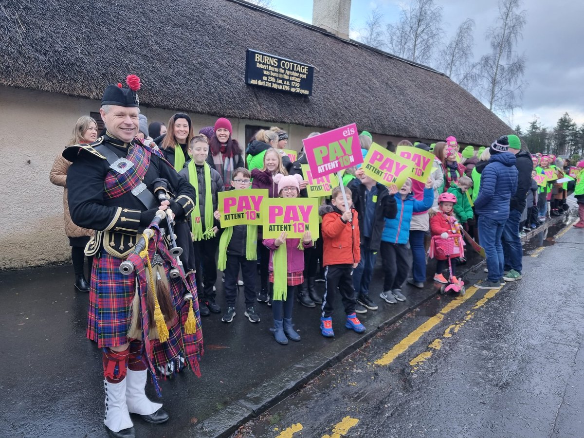 sukisangh's tweet photo. Teachers want to be in their classrooms celebrating the history of Robert Burns and marking Burns Night with their young people, but instead have been forced to take strike action by decision makers who deprioritise the value they put on educators and education. #PayAttention https://t.co/eSa8ca3RmF