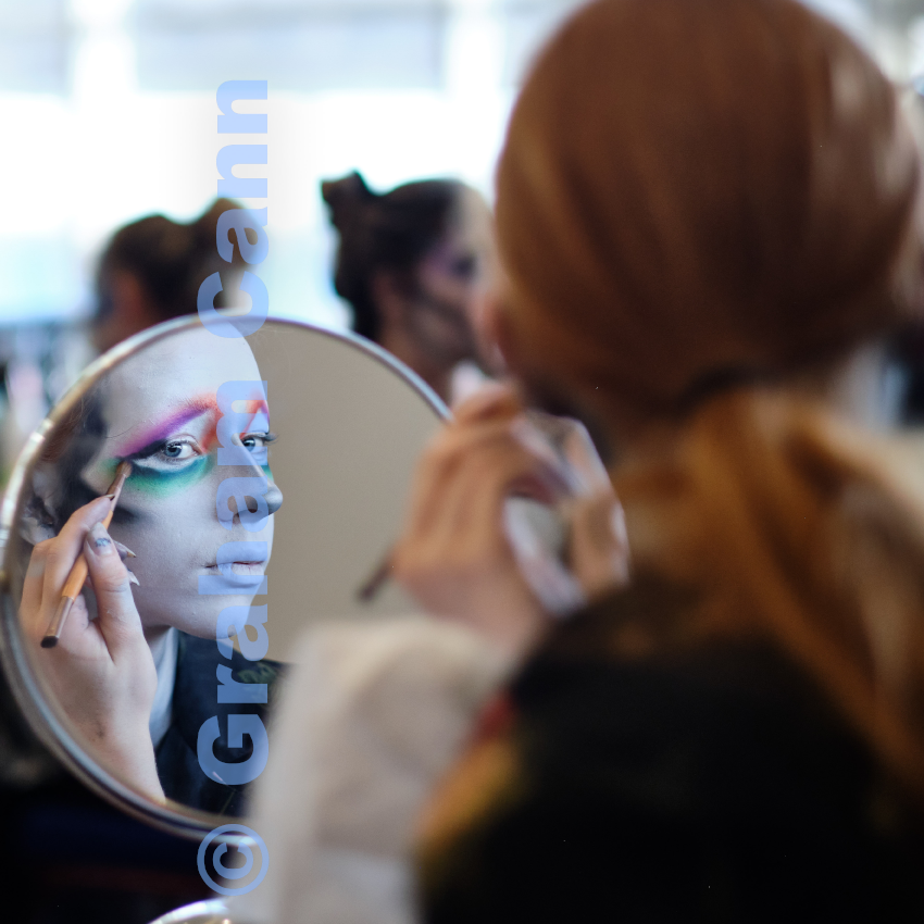 Warpaint_Mag's tweet photo. We share the professional images of the top three students in each category at our National Student Makeup Competition in November
https://t.co/634SQr2p7k
#warpaint_magย #warpaintextra #makeupcompetition #lookgoodlive #nationalstudentmakeupcompetition https://t.co/I01Sw5ZW8f