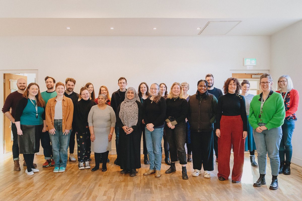 Well, blimey. I get to spend a year writing a play surrounded by incredible people. Thank you @Pwrightsstudio and @BOPTheatre for the incredible opportunity.
#imageDescription a photo of 22 people involved with the mentor program inc staff, mentors & mentees