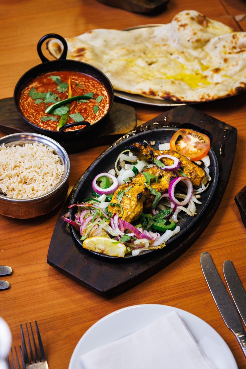 What’s the perfect midweek meal? Of course it’s CHICKEN TIKKA off the grill 😍