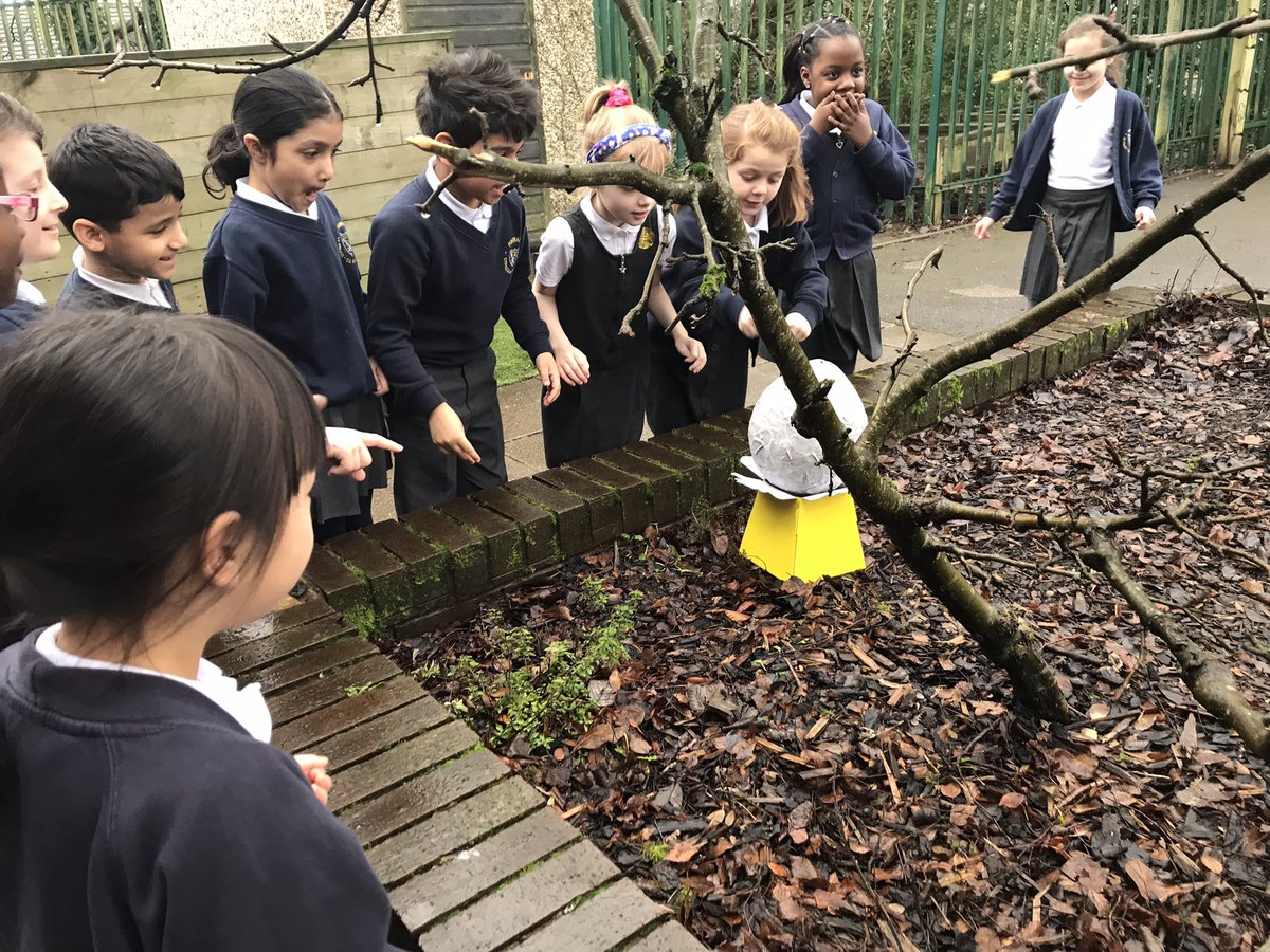 StPaulsBolton's tweet photo. Year 2 couldnโt believe their eyes when they saw a dragon had visited the playground and left behind a dragon egg. We canโt wait to find out more! @TheLCUK #TheDragonMachine https://t.co/b9DNLMvusS