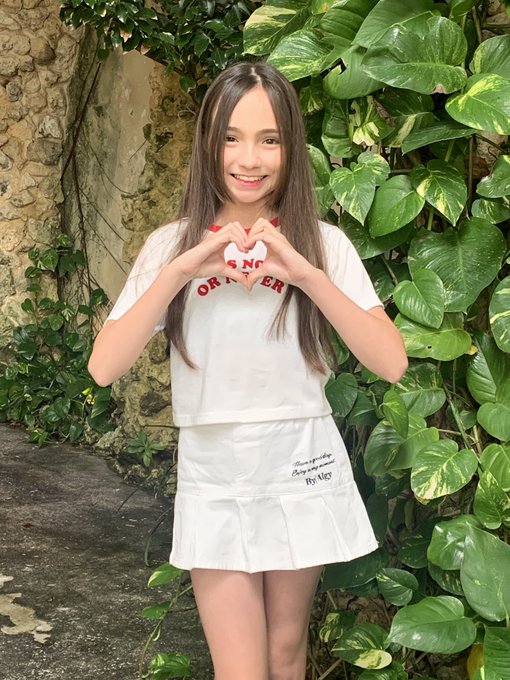 Twitterのコスプレ画像9
