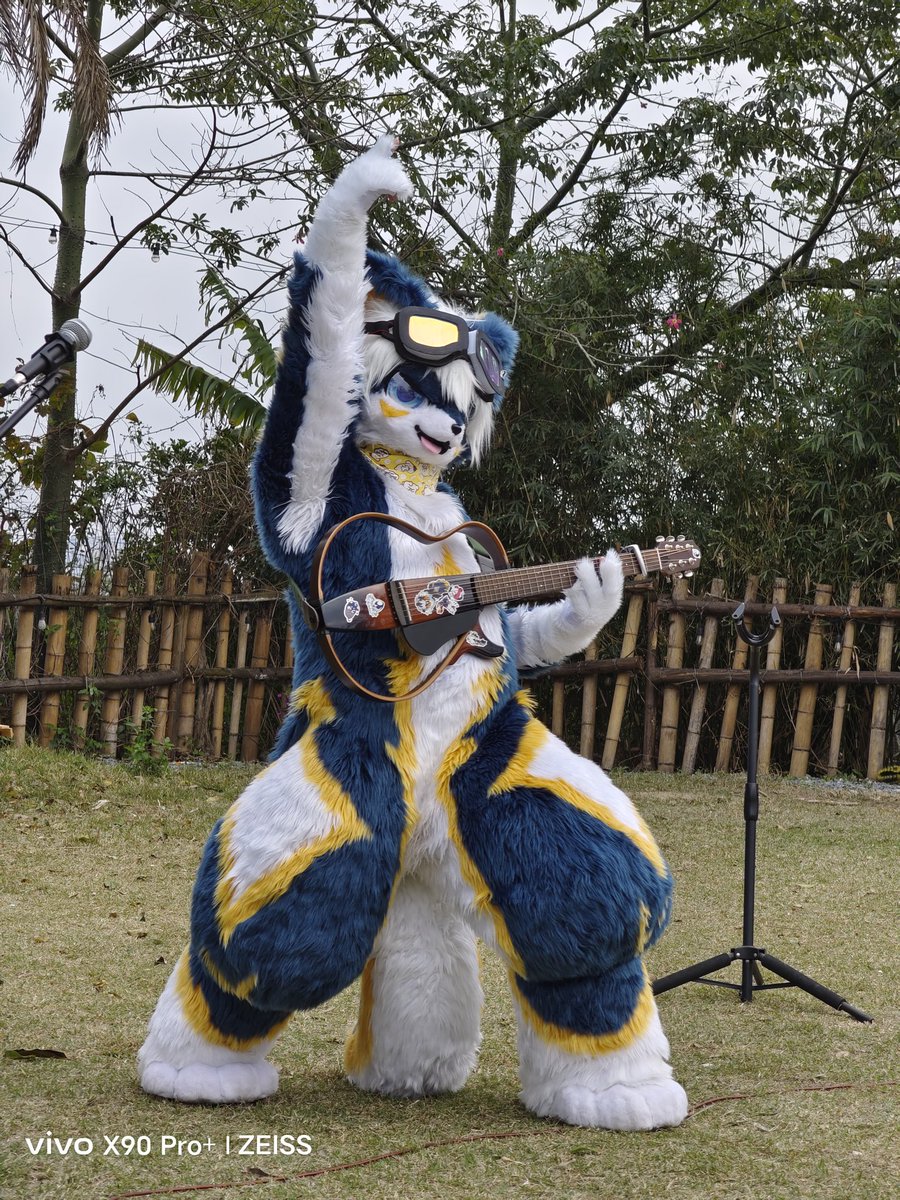 Just do it！ Enjoy music！