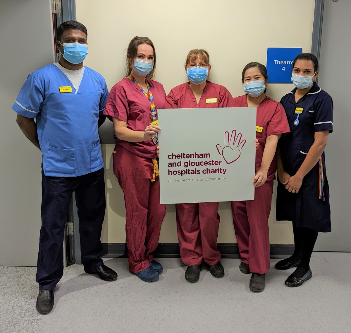 🤠 Come and join in at a Barn Dance and Raffle organised by the Endoscopy Team! 🤠

You can expect an evening of fun and dancing, all while supporting a fantastic fundraising cause for sky ceilings in treatment rooms. 

Book your tickets now at ow.ly/j2xN50MuTwf 💖