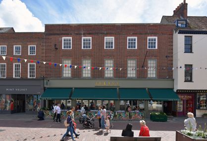 A private UK client has acquired the freehold interest of the Ivy Restaurant in Chichester for £2.88m from The NFU, let to The Ivy for c 24 years. Many thanks to Charlie Neil @ TW Keil.