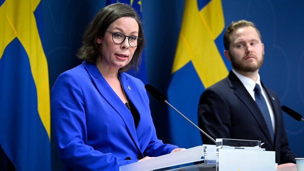F_Desouche's tweet photo. La Suède annonce une campagne internationale de sensibilisation contre l’immigration, visant à décourager les migrants de venir dans leur pays
https://t.co/DEgIKsaJEh https://t.co/4iyzyXKnGh