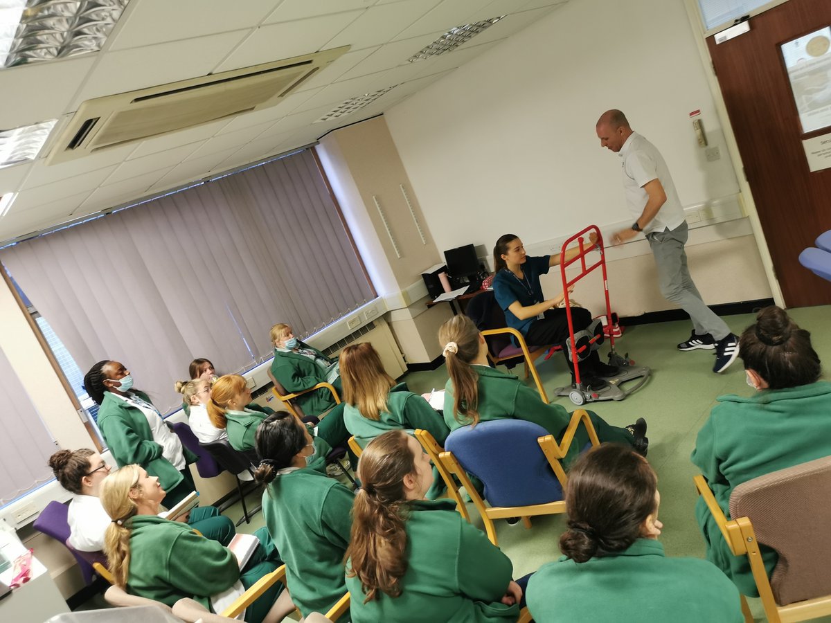 RBHSHC's tweet photo. With our service only funded until March, we are keen to empower the @rbhtherapyteam to use Single Handed Care in their daily practice. We had a successful day of teaching last Friday with a high turn out!…A huge thank you to Mark from @dhg_healthcare for his support on the day! https://t.co/ujcKIP26Pj
