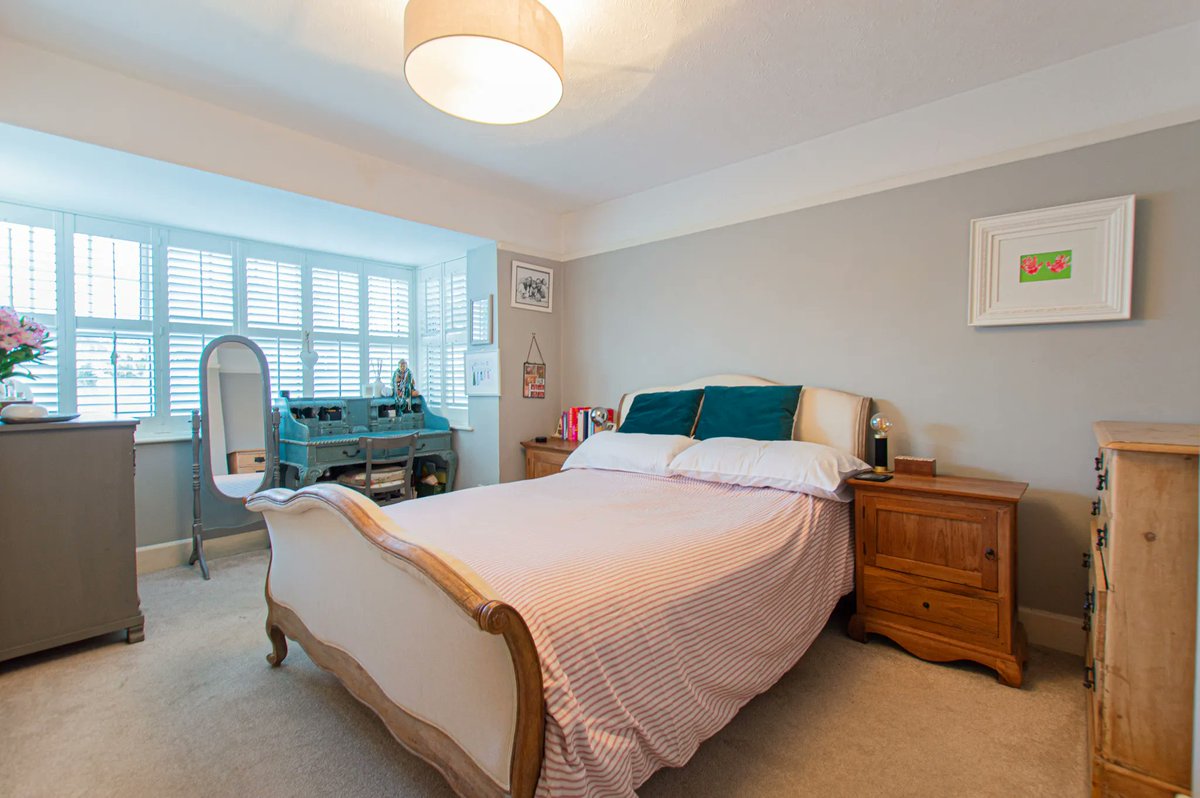 Sheppards Estate Agent tweet media