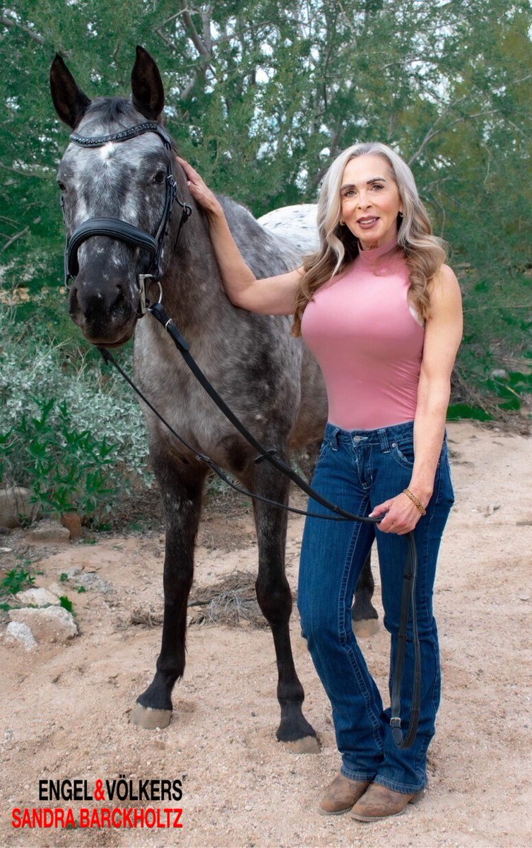 Leading people and horses, home.
#arizonarealestate
#equestrianproperties