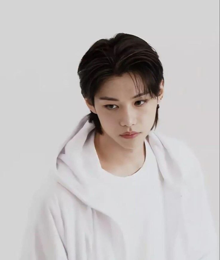 Я не знаю ,что происходит, но меня продолжает блокировать твиттер . Если кто- то заинтересован в общении со мной ,то пишите в лс ,дам контакт теллеграмм или ВК