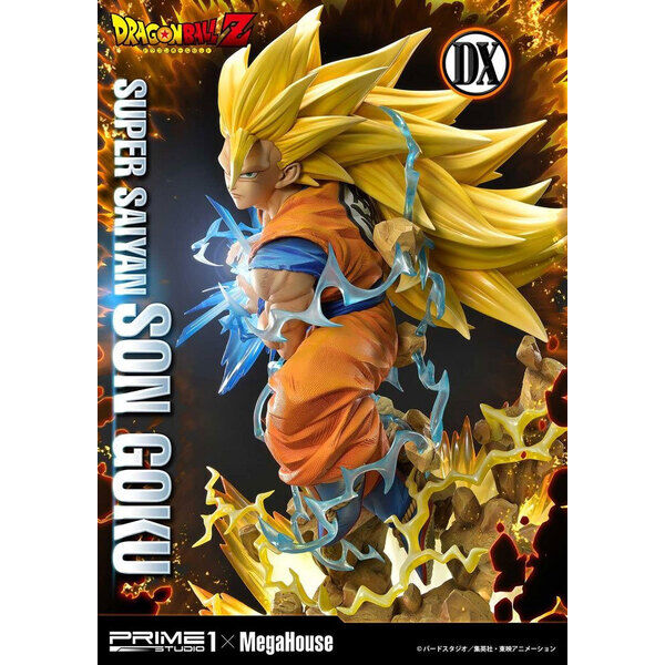 Micromania_Fr's tweet photo. Attention, produits d'exception ! 

Les résines #PrimeStudio x #Megahouse - #Goku #DragonBallZ sont dispo sur notre site (attention, uniquement un exemplaire dispo de chaque édition) ➡️ https://t.co/gI5bpOKtp6 https://t.co/CSBTD7VeGZ