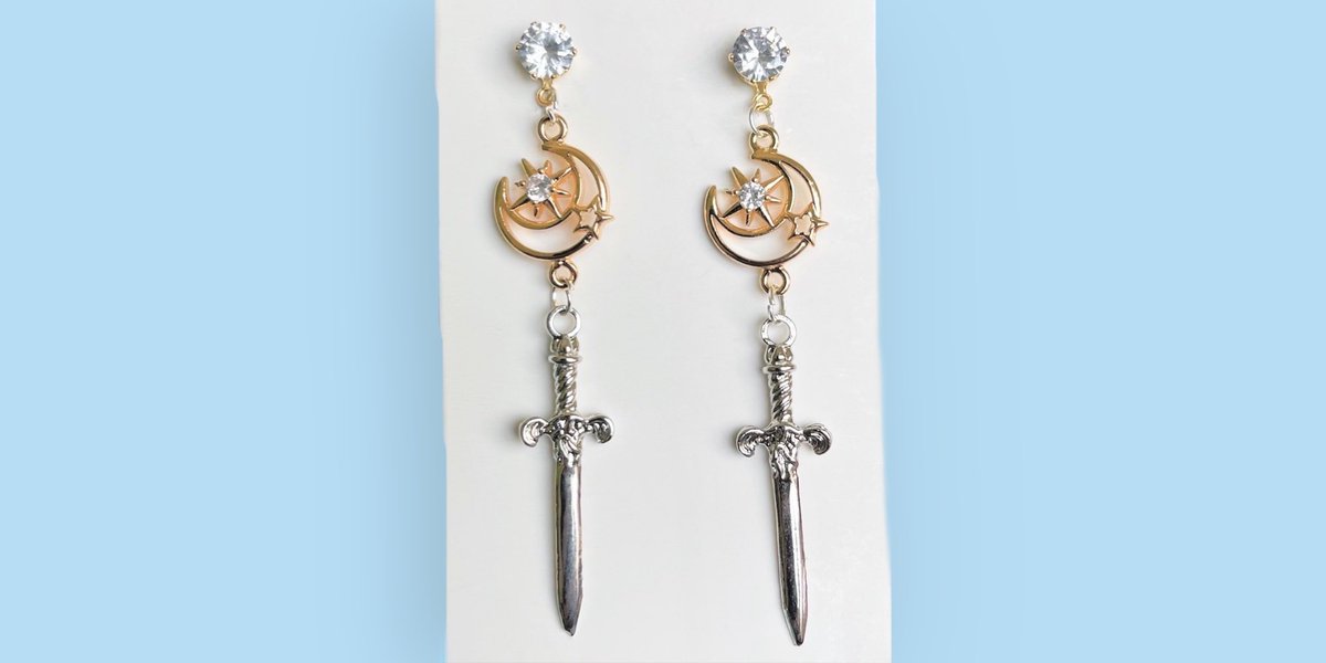 genzalternative's tweet photo. It costs $0 to RT &amp; help me find customers in time for VALENTINES DAY!

I’m a disabled 20yr old, and I can’t make a living wage because of my disability so I design jewelry/things from my bed! It would mean a lot if you could check out the shop!

https://t.co/Js62DeIdrw https://t.co/cNRkbZXmxa