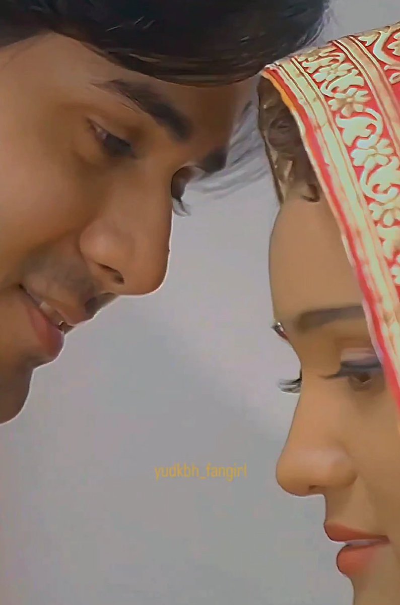 qaagazkikashti's tweet photo. please, mujhe rokna mat....💕

#YehUnDinonKiBaatHai #yudkbh #samaina #AshiSingh #RandeepRai #AshDeep https://t.co/1xMCGYen5x