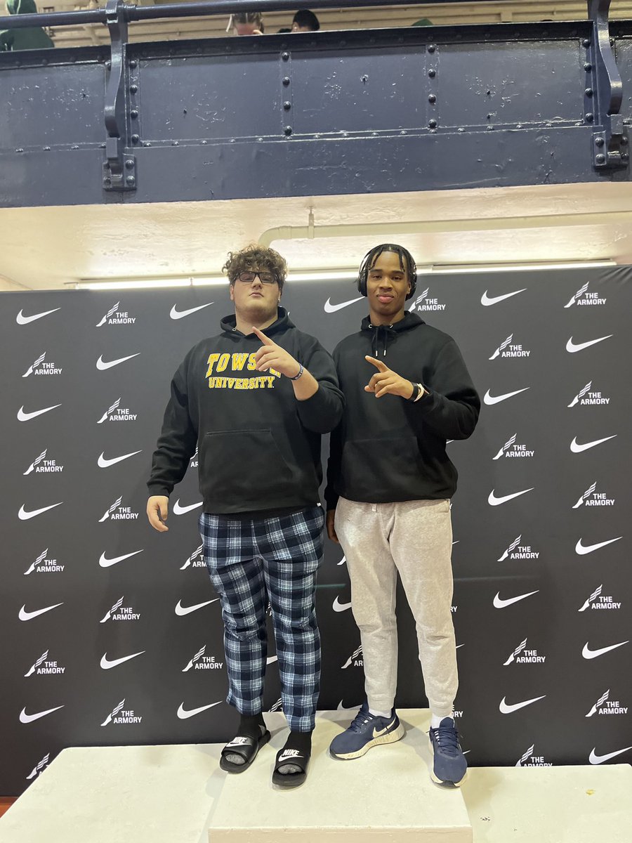 squalethrows's tweet photo. Not so great meet last Monday, with me throwing 41’ 5.5” but me and my relay partner @DHester54 came in 1st for the small schools division and came in 5th in Bergen County, earning a medal. @MahwahHS #shotput #throwing https://t.co/Pu4tJtXK8i
