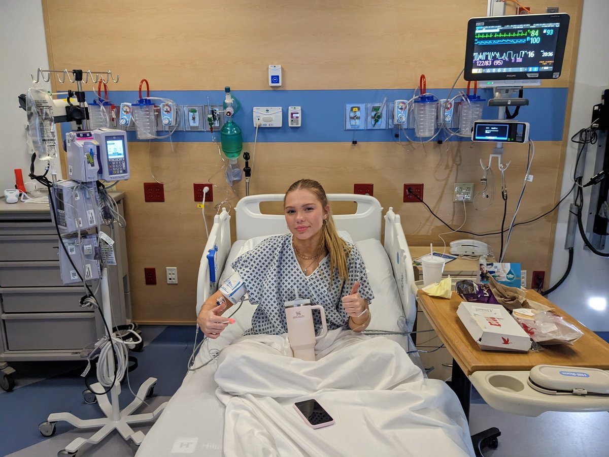 Good luck to #15 Liv Werkheiser!!! Our thoughts are with her and her family as she heads in for brain surgery today.
#FAMILY