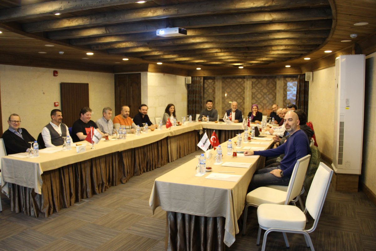 Kapadokya’da düzenlediğimiz 2022 yılının değerlendirildiği ve 2023 yılı planlarının paylaşıldığı Bayi Toplantımıza katılım gösteren tüm bayilerimize teşekkür ederiz.