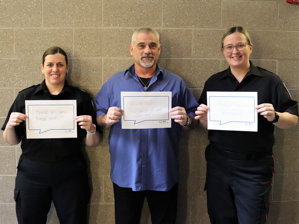 lpsmediaoffice's tweet photo. #DYK that more than 1 in 2 people struggling with their mental health aren't getting the help they need? Today is #BellLetsTalkDay. Take action and engage in conversations to help end the stigma. Together we can make lasting change in #LdnOnt. 💙 When in crisis, call 9-1-1. ☎️ https://t.co/PcElNx6ehY