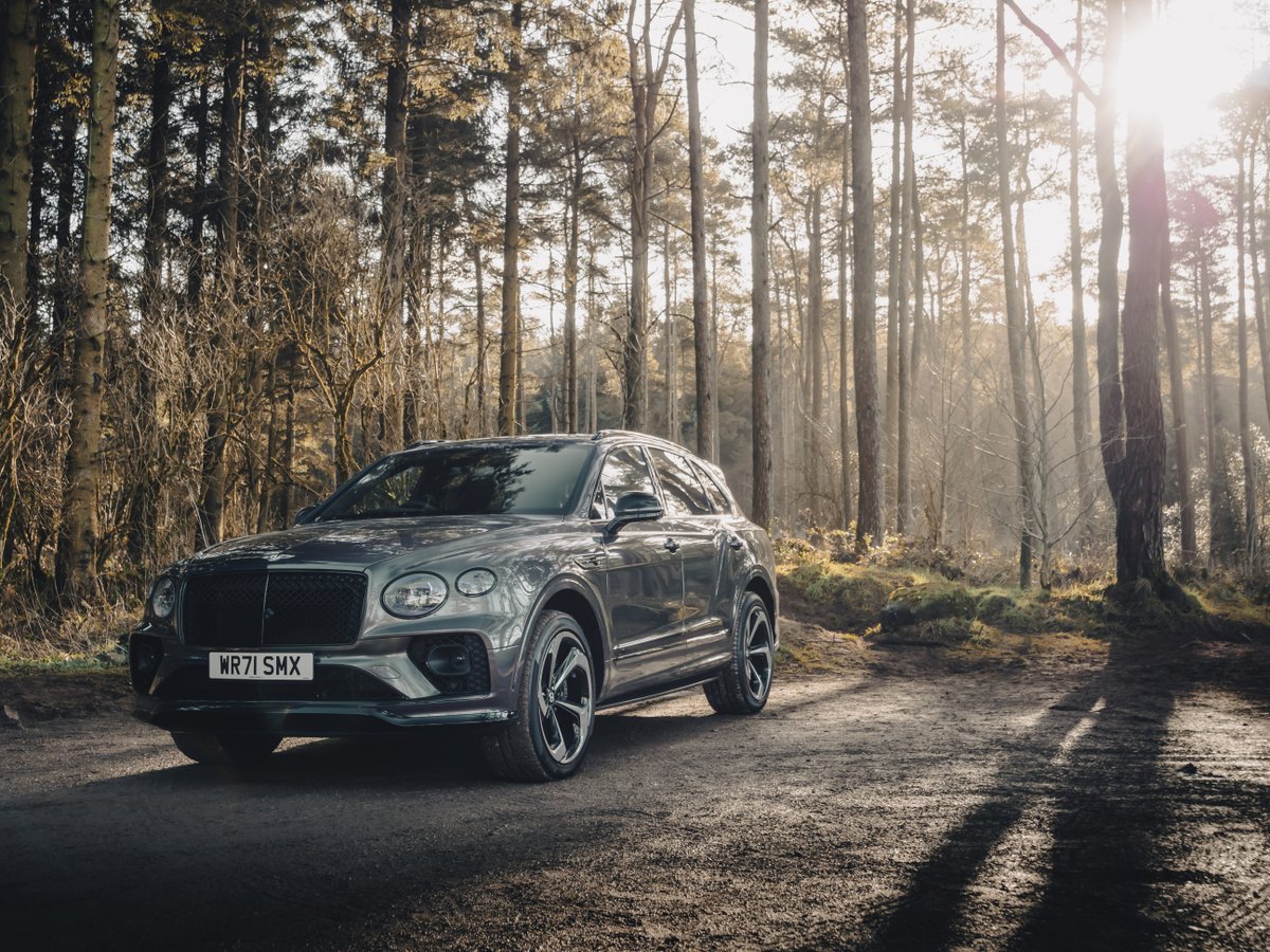 The Bentayga S is an SUV with attitude, featuring bold, eye-catching design, inside and out.

bit.ly/2LhH6pB

#bentleymotors #bentayga
