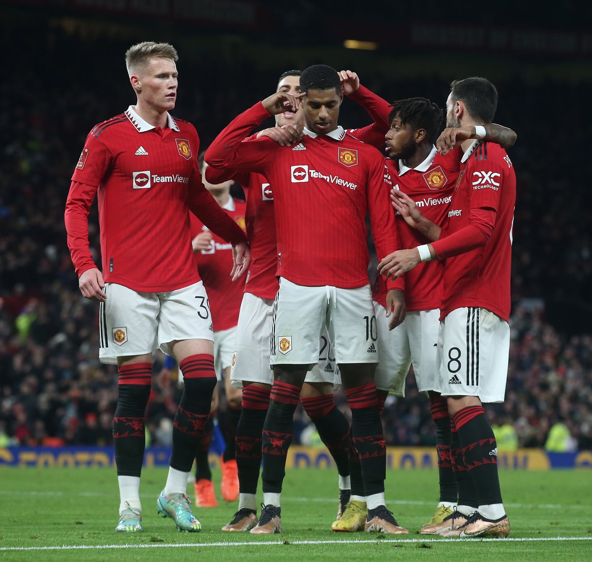 sadn9b's tweet photo. @CxMILrma l’influence de rashford oué https://t.co/4NPUlpkJNu