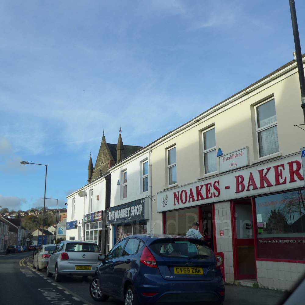 OwsWills's tweet photo. Noakes Bakers of Pontarddulais will finally cease trading on 4 February

Truly the end of a formidable 108-year era.

Make it your mission between now and next Saturday to buy a loaf, a pasty, a cake, a pie, a roll, an iced bun, a sandwich or a hundred other treats. 🥹 https://t.co/AATVCmig3B