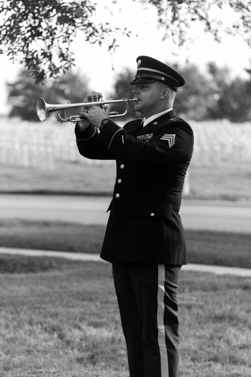 ben_forshee's tweet image. A little gem from a few months back. #USArmy #armyband #ftsamhouston #SanAntonio #trumpet