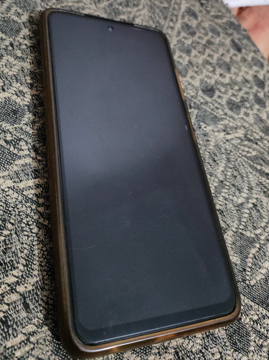supermanila's tweet photo. Phone Dead 2nd Time , Disappointed From @POCOGlobal @IndiaPOCO @POCOSupport https://t.co/OXHHKBK2Om