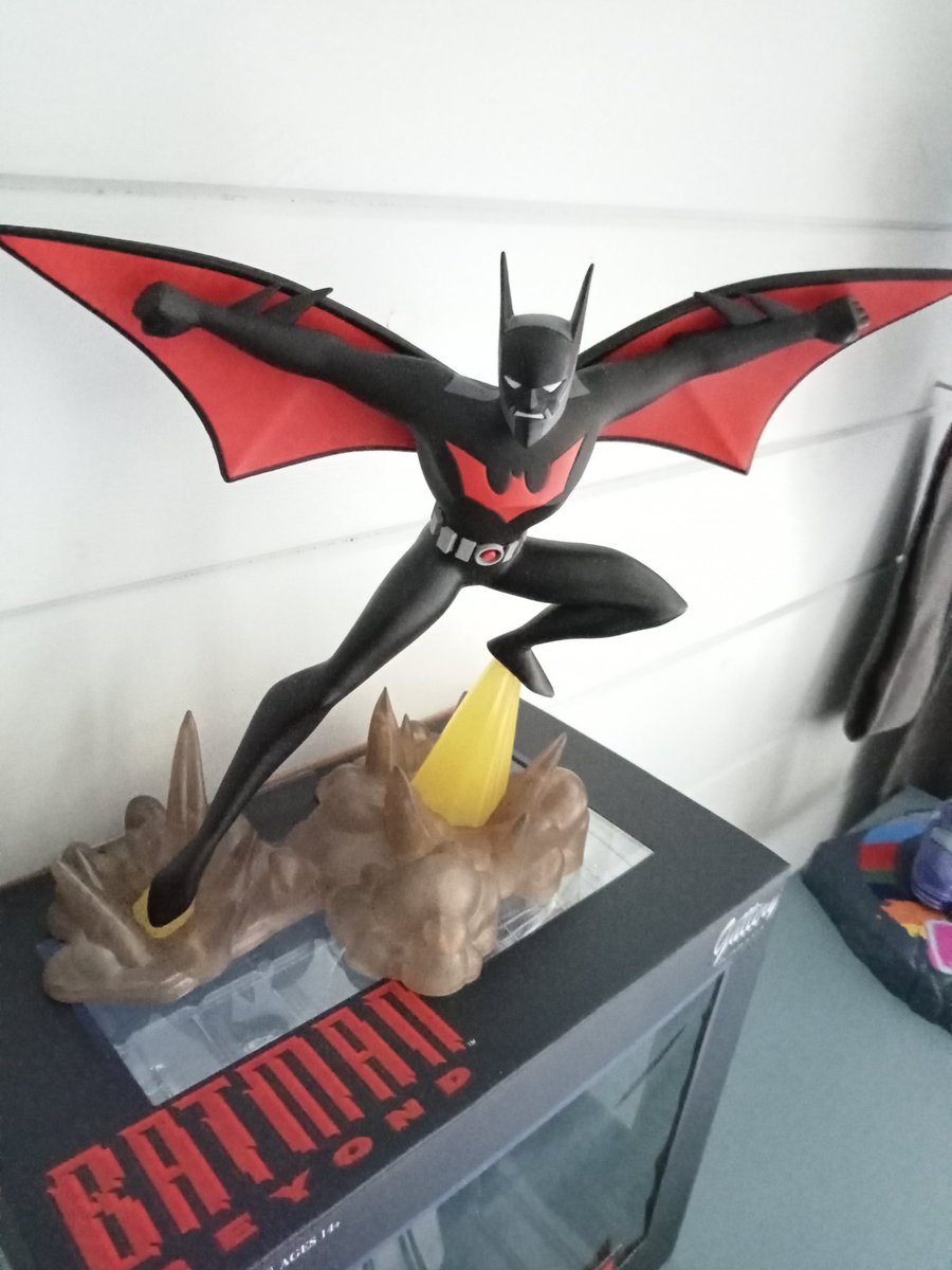 SKINSWukong's tweet photo. I absolutely love this figure one of my favorites from my collection
#Batman #BatmanBeyond #DC #Comics #DCComics #FutureBatman #BatmanofTheFuture #figure #figures https://t.co/6CPNvWm4PR
