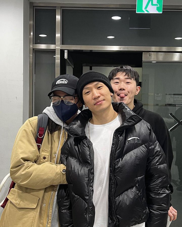 rtpw_Archive's tweet photo. 개코 얼굴 몰아주는 지구인 행주 https://t.co/IwltRwZWM9