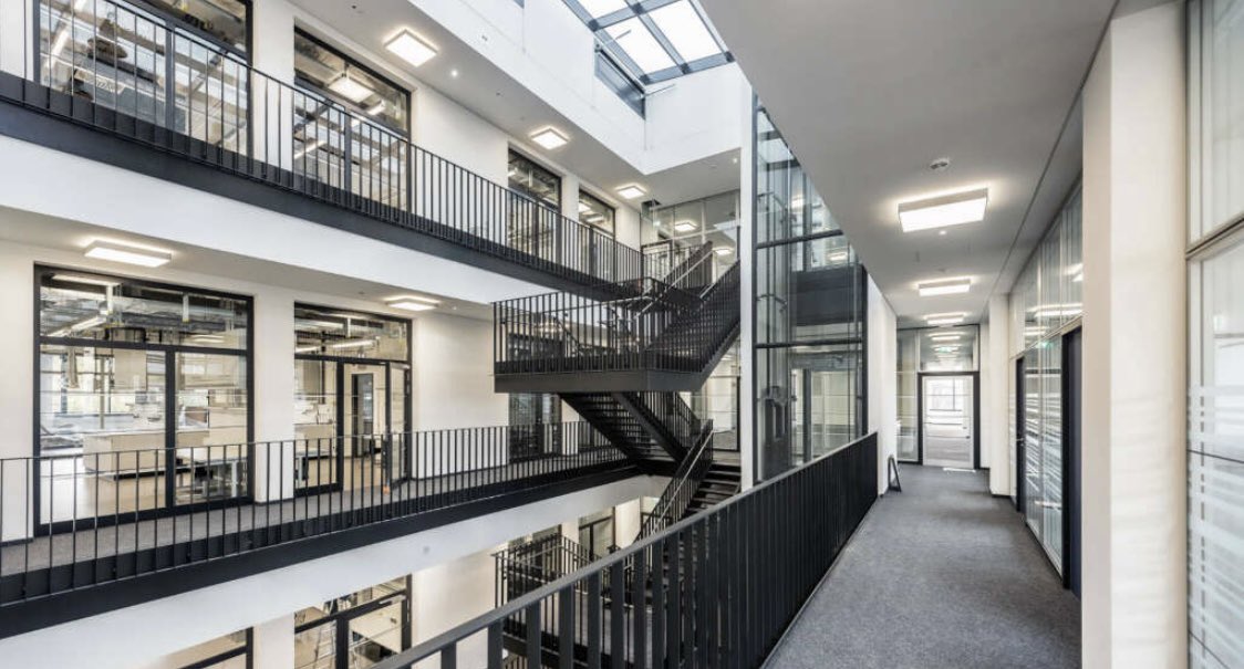 Postdoc, PhD and Technician positions available <a href="/UniklinikAachen/">Uniklinik RWTH AC</a> and <a href="/RWTH/">RWTH Aachen</a>. Join our diverse and dynamic team to work on translational aspects of cancer nanomedicine and nano-immunotherapy. Projects funded by <a href="/dfg_public/">DFG public | @dfg_public@wisskomm.social</a> and <a href="/ERC_Research/">European Research Council (ERC)</a>. Contact via email or DM. Pls retweet 🙏