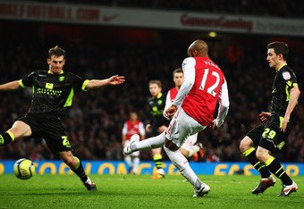 ArsenalFanFocus's tweet photo. Favorite Arsenal Memory: My favorite Arsenal memory is either watching Henry score the winner against Leeds at the Emirates or the pre-season friendly against Leeds in 2003, which was the first game I attended with my dad. https://t.co/ov1q1smZ4j