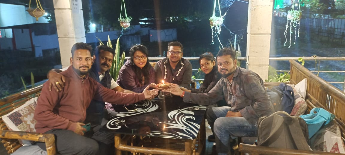 SurajSi46551933's tweet photo. छत्तीसगढ़ के संविदा कर्मी करे पुकार 
#गणतंत्र_दिवस_पर_नियमित_करे_सरकार

छत्तीसगढ़ के संविदा कर्मी करे गुहार 
#गणतंत्र_दिवस_पर_नियमित_करे_सरकार

छत्तीसगढ़ के संविदा कर्मियो से झूठे वादे हुए हजार 
#गणतंत्र_दिवस_पर_नियमित_करे_सरकार https://t.co/QXJeKb70fZ
