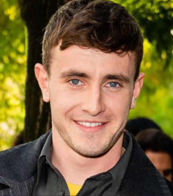 Tune into #KildareFocus at 2pm <a href="/Caoimhharney/">Caoimhe Harney</a> will be joined by Paul Mescal's <a href="/mescal_paul/">Paul Mescal</a> Mammy Dearbhla Mescal👩‍🦳

-The Maynooth man has been nominated for an Oscar #Kildare