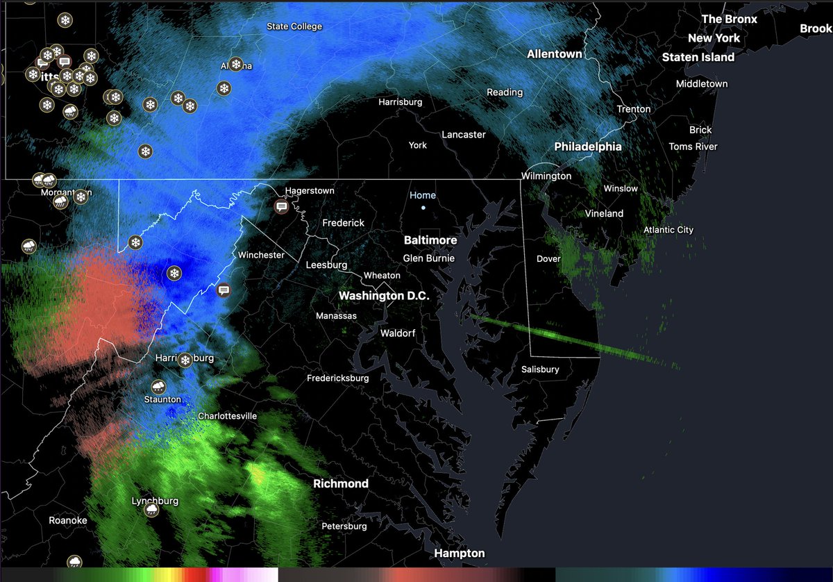 ryankanerWX's tweet photo. Good Morning! Precipitation is starting to move into the region which will start as a brief period of snow west of i-81 and in portions of far northern MD. Warrenton could see some flakes mixed in, which will quickly transition to an all-rain event. #MWeather https://t.co/tZ8CNQ0bdd