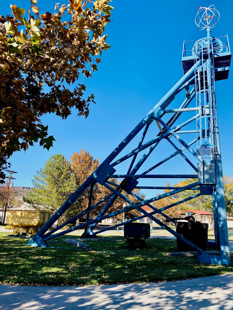 New town every hour on Twitter "Grants, New Mexico Population 11,833