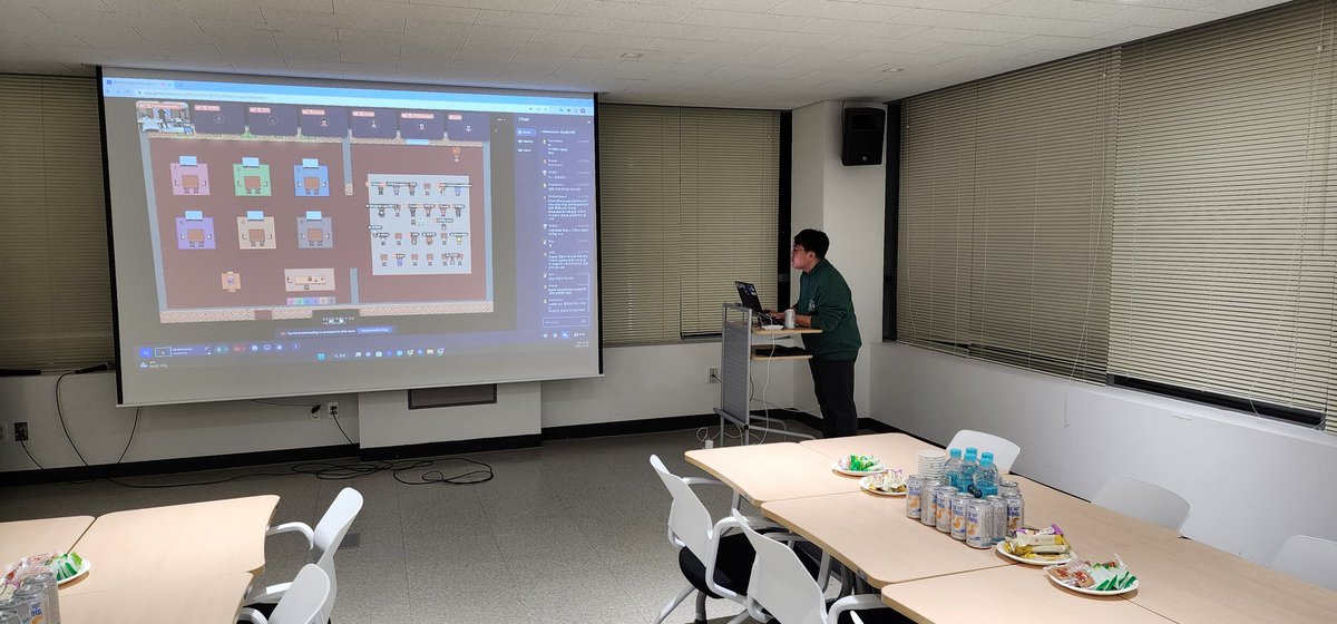 _CuroGom's tweet photo. #FlutterForward 
Seoul Viewing party 준비 중!!
Ready to Seoul Viewing party!! https://t.co/FVSf9rcE5Q